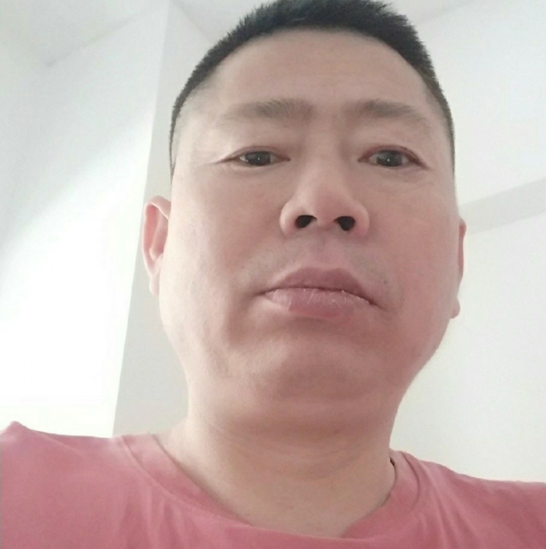 哦啦啦的第一张照片--乌鲁木齐中老年相亲网